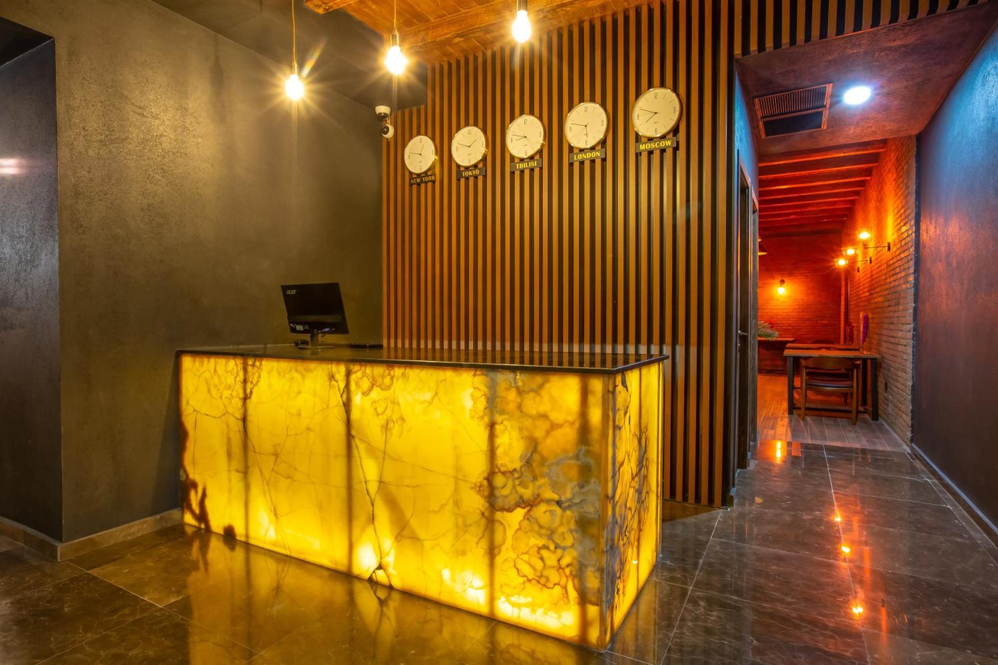 Royal Inn Tbilisi ภายนอก รูปภาพ