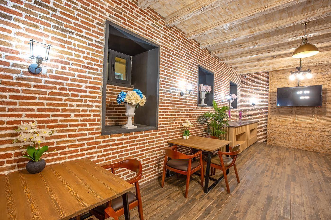 Royal Inn Tbilisi ภายนอก รูปภาพ