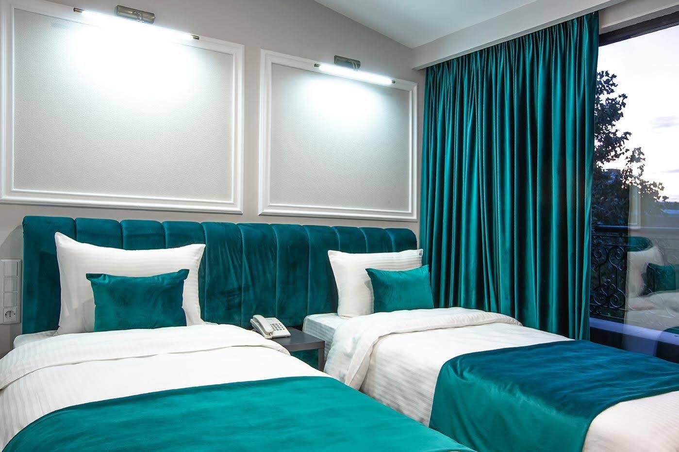 Royal Inn Tbilisi ภายนอก รูปภาพ