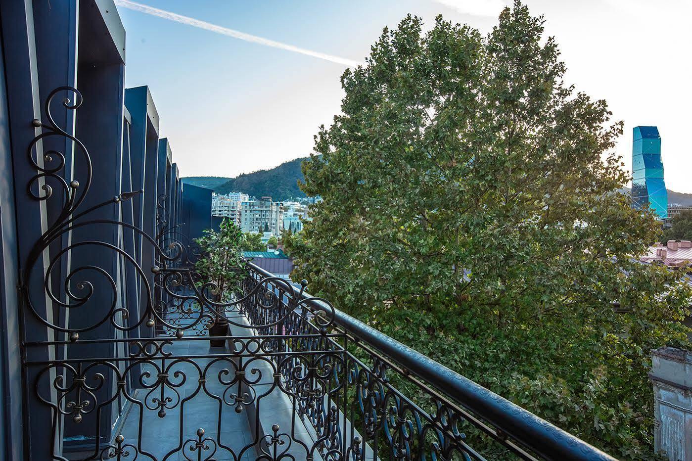 Royal Inn Tbilisi ภายนอก รูปภาพ
