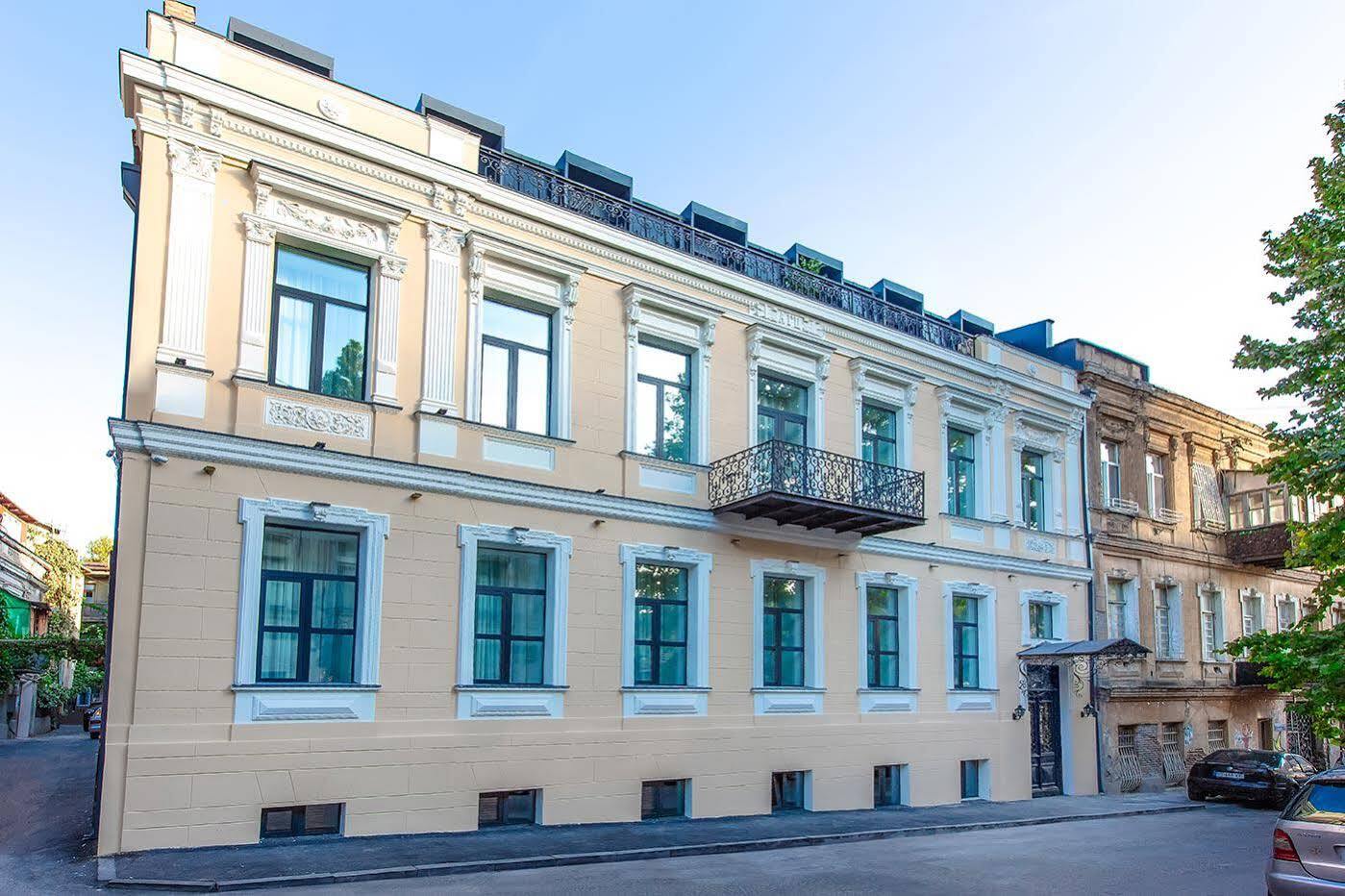 Royal Inn Tbilisi ภายนอก รูปภาพ